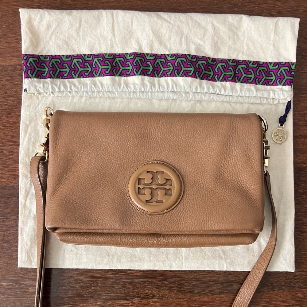 Pristine Tory Burch Brown Pebbled Leather Crossbody